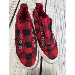 Blowfish Malibu Kids Red Black Buffalo Plaid Canvas Slip On Sneakers Size 2